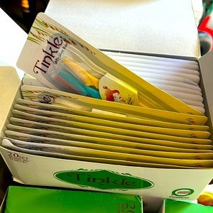 FULL BOX of Tinkle Eyebrow Razors